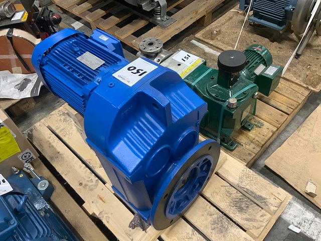 2025 sew platte tandwielmotor - afbeelding 3 van  5