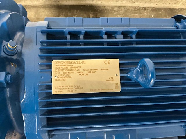2025 sew platte tandwielmotor - afbeelding 4 van  5