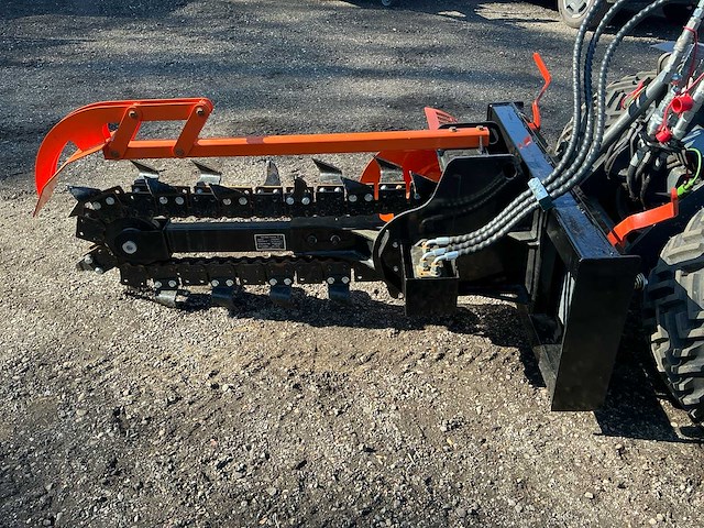 2025 skid sfeer trencher d39 ketting sleuvenfrees - afbeelding 3 van  8