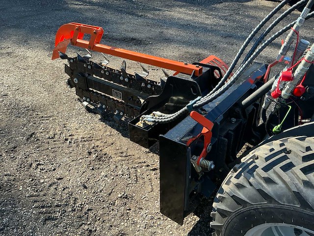 2025 skid sfeer trencher d39 ketting sleuvenfrees - afbeelding 4 van  8