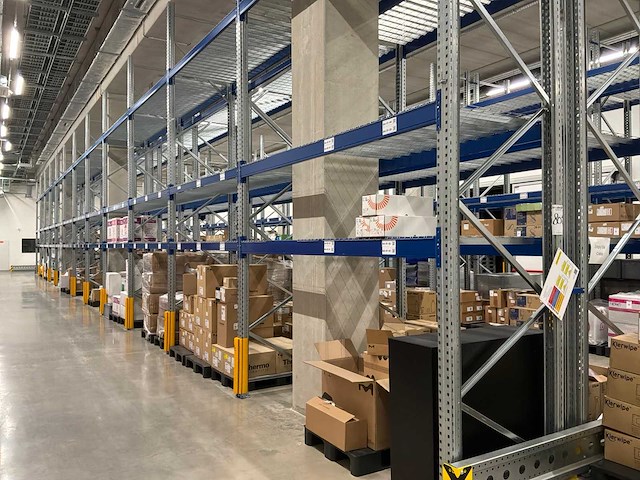 2025 ssi schäfer pallet racking - afbeelding 3 van  7