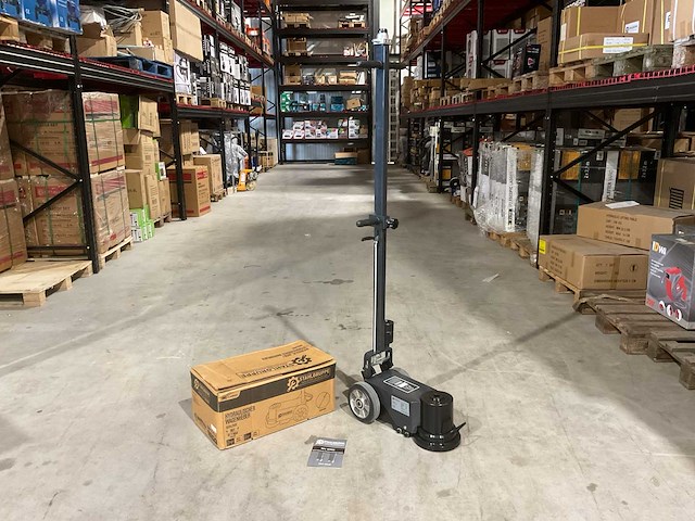 2025 stahlgruppe sghj80t garagekrik - afbeelding 1 van  21