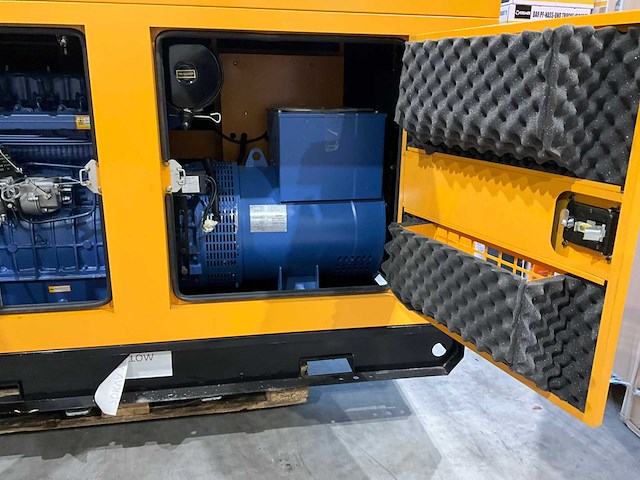 2025 stahltech 70 kva noodstroom diesel generator - afbeelding 10 van  20
