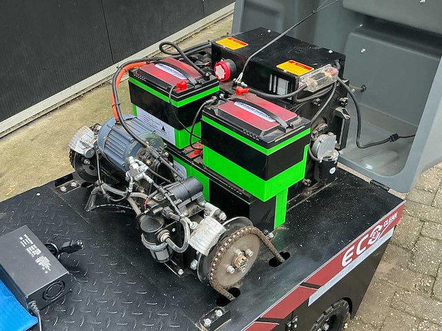 2025 stahlwelle e-800sw zelfrijdende veegmachine - afbeelding 19 van  22