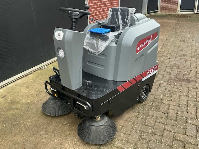 2025 stahlwelle e-800sw zelfrijdende veegmachine - afbeelding 1 van  22