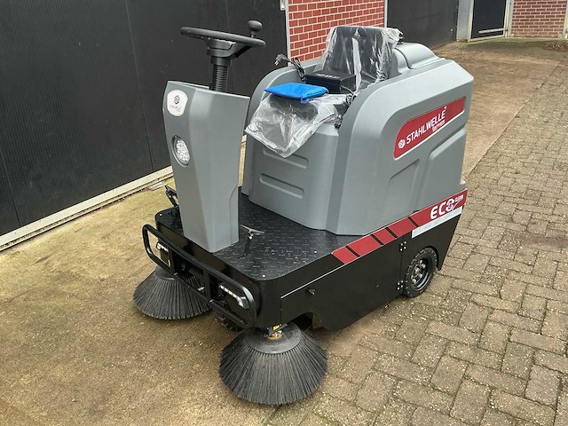 2025 stahlwelle e-800sw zelfrijdende veegmachine - afbeelding 8 van  22