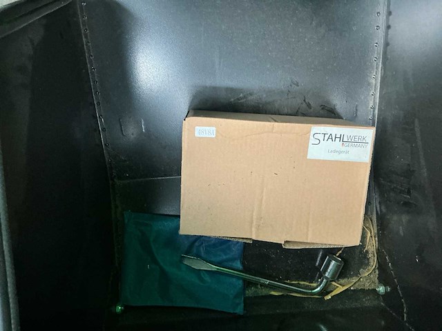 2025 stahlwerk sw1250 zelfrijdende veegmachine - afbeelding 9 van  16