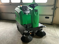 2025 stahlwerk sw1250 zelfrijdende veegmachine - afbeelding 11 van  16