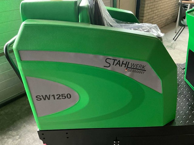 2025 stahlwerk sw1250 zelfrijdende veegmachine - afbeelding 16 van  16