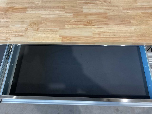 2025 stahlworks deluxe rvs 72 inch high 15 laden werkbank - afbeelding 6 van  13