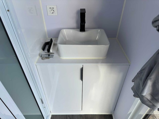 2025 stahlworks eco 6000 b wit tiny house / atelier / kantoor - afbeelding 16 van  45