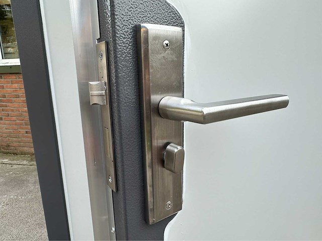 2025 stahlworks standard sanitairunit / douche-/toiletunit - afbeelding 25 van  41