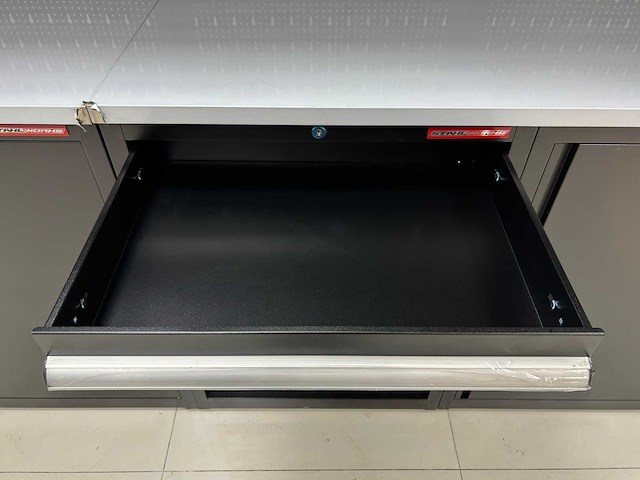 2025 stahlworks tc-207 420x55x203 cm werkbank - afbeelding 7 van  12
