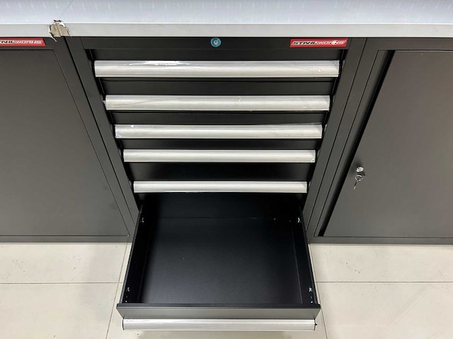 2025 stahlworks tc-207 420x55x203 cm werkbank - afbeelding 9 van  12