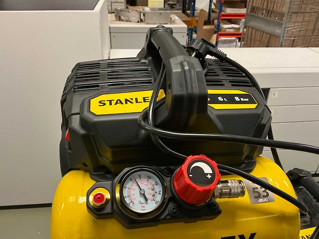 2025 stanley dst100/8/6 luchtcompressor - afbeelding 3 van  5
