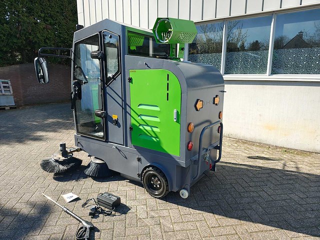 2025 starvox d19 - zelfrijdende veegmachine - afbeelding 15 van  21