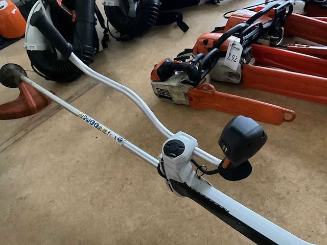 2025 stihl fsa 200 bosmaaier - afbeelding 7 van  9