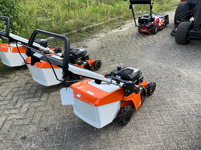 2025 stihl rm 443.3 grasmaaier - afbeelding 6 van  10