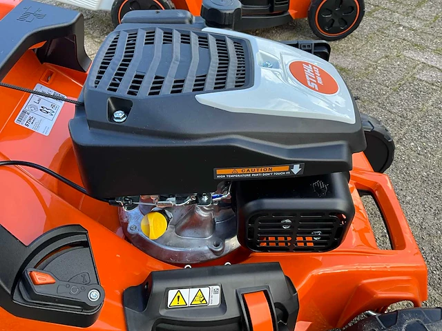 2025 stihl rm 443.3 grasmaaier - afbeelding 8 van  10