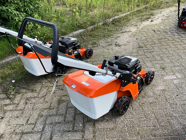 2025 stihl rm 443.3 grasmaaier - afbeelding 6 van  10