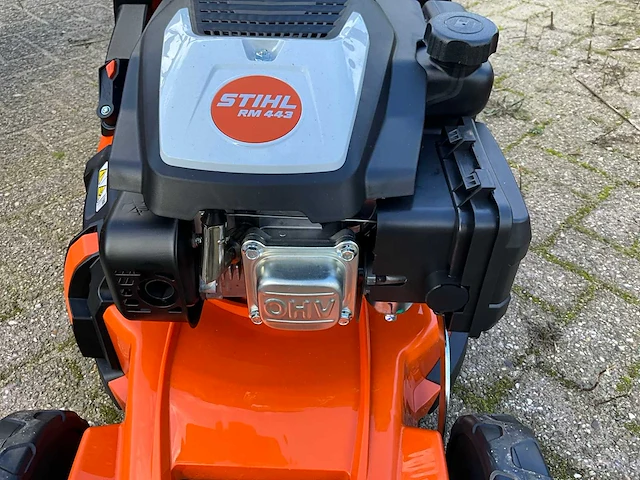 2025 stihl rm 443.3 grasmaaier - afbeelding 9 van  10