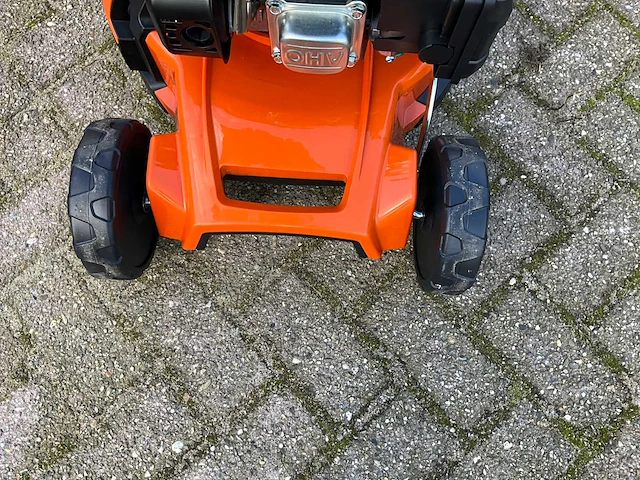 2025 stihl rm 443.3 grasmaaier - afbeelding 10 van  10