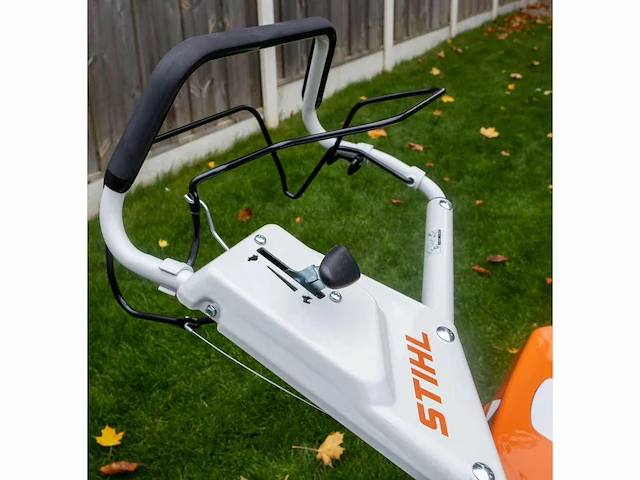 2025 stihl rm 655 v grasmaaier - afbeelding 2 van  4