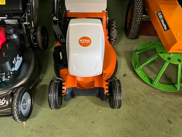 2025 stihl rma 750.0 v accu grasmaaier - afbeelding 2 van  9