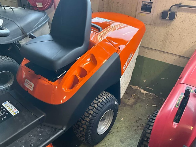 2025 stihl rt 5097 zitmaaier - afbeelding 7 van  11