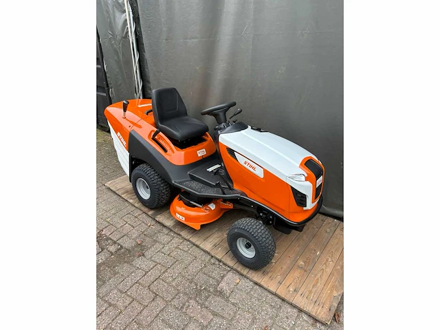 2025 stihl rt 5097.1 benzine zitmaaier zitmaaier - afbeelding 1 van  2