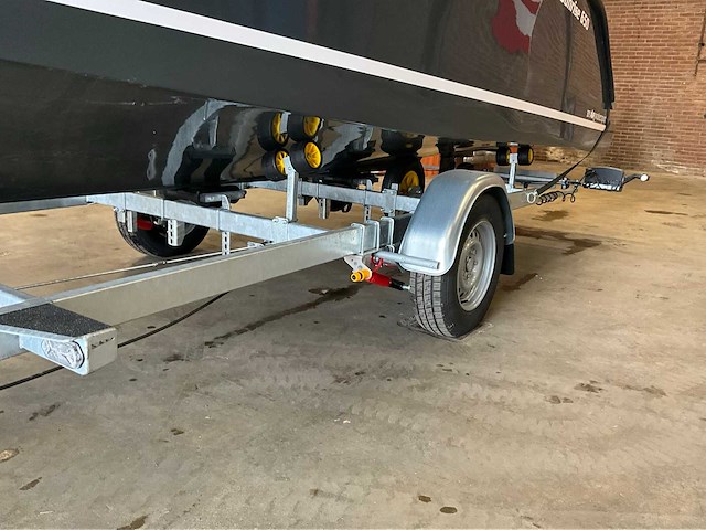 2025 sunrise 650t tendersloep - afbeelding 3 van  32