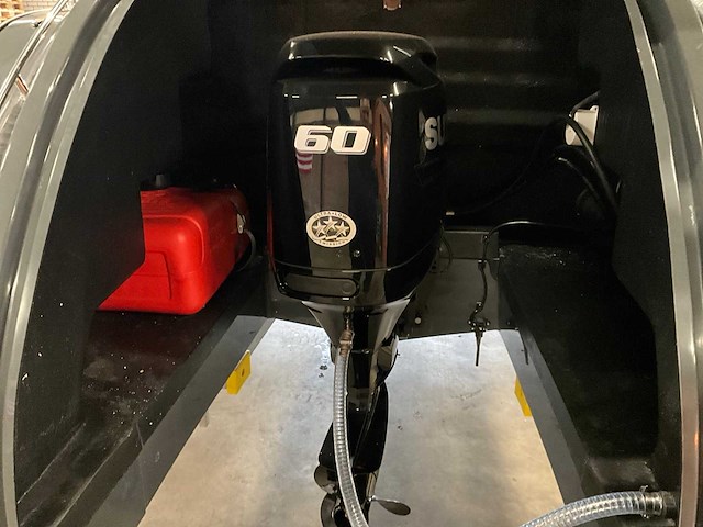 2025 sunrise 650t tendersloep - afbeelding 17 van  32