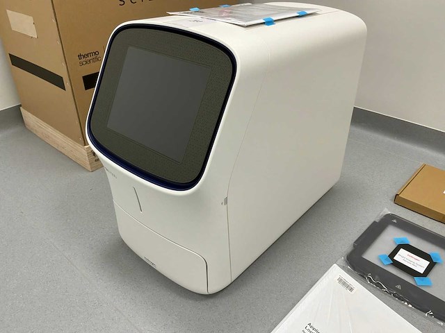 2025 thermofisher ibright 1500 invitrogen beeldvormingssysteem - afbeelding 2 van  8