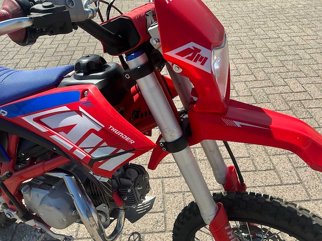 2025 thunder 125 motorfiets - afbeelding 8 van  21