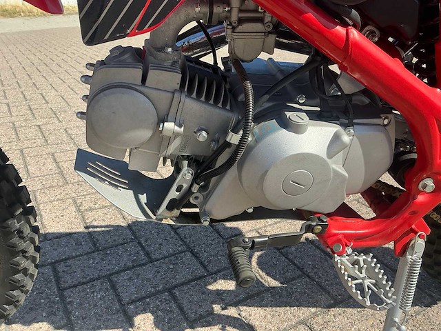 2025 thunder 125 motorfiets - afbeelding 13 van  13