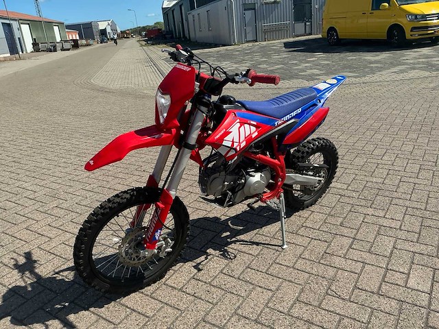 2025 thunder 125 motorfiets - afbeelding 5 van  13