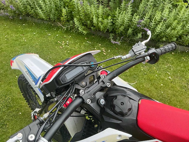 2025 thunder 300 four stroke cross motorfiets - afbeelding 14 van  14
