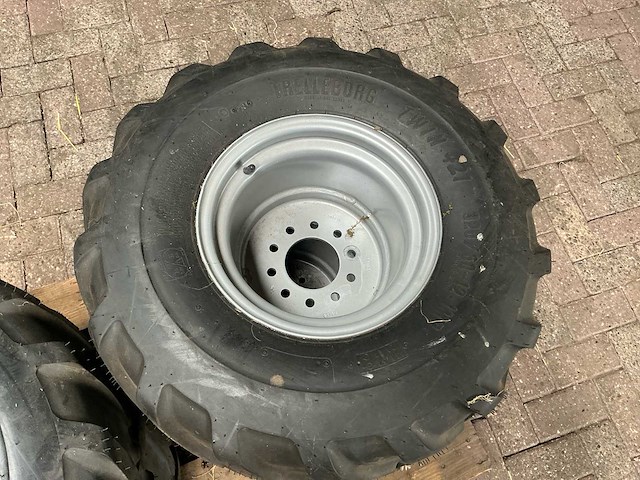 2025 trelleborg twin 421 shovelbanden (4x) - afbeelding 5 van  6