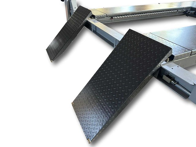 2025 tyreon tpl5500a - 4 koloms uitlijnhefbrug 5t met lucht hydraulische rolkrik (2,5t) en led rijbaanverlichting - afbeelding 16 van  16