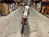 2025 ultra cross thunder 300 rood agb40-1 motorfiets - afbeelding 12 van  23