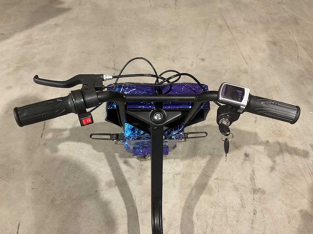 2025 ultra motocross 250w bl elektrische drift trike - afbeelding 9 van  13