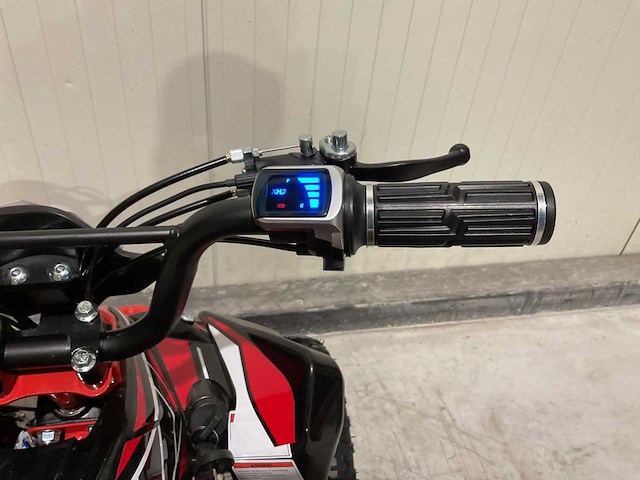 2025 ultra motocross atx 1000 elektrische quad rood - afbeelding 2 van  14