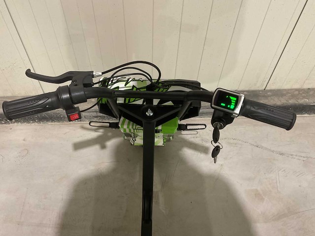 2025 ultra motocross drift trike motor groen - afbeelding 2 van  14