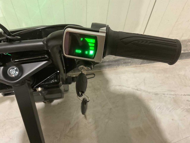 2025 ultra motocross drift trike motor zwart - afbeelding 3 van  13