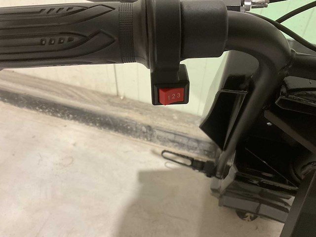 2025 ultra motocross drift trike motor zwart - afbeelding 4 van  13