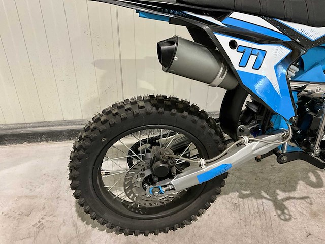 2025 ultra motocross ilx125 crossmotor blauw - afbeelding 4 van  12