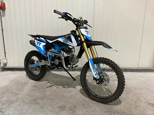 2025 ultra motocross ilx125 crossmotor blauw - afbeelding 6 van  12