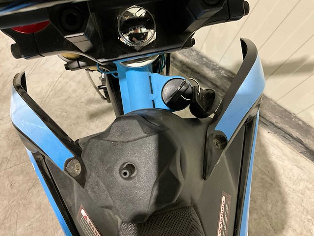 2025 ultra motocross ilx125 crossmotor blauw - afbeelding 12 van  12