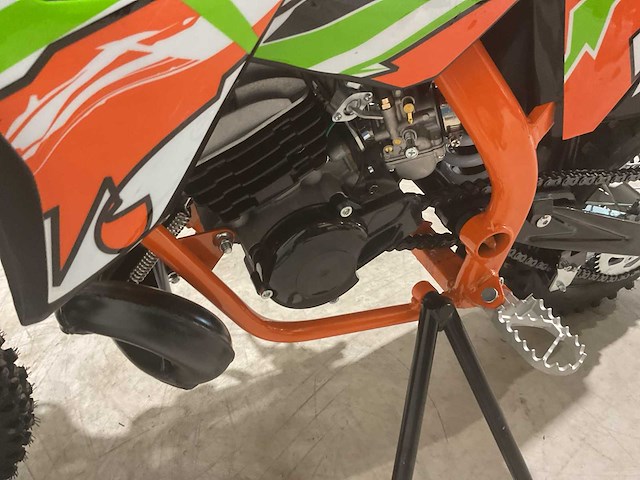 2025 ultra motocross koshine 50 12/10” crossmotor oranje - afbeelding 2 van  14