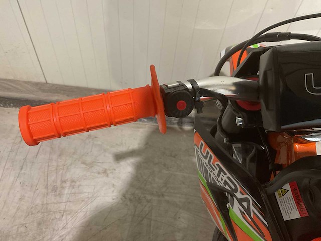 2025 ultra motocross koshine 50 12/10” crossmotor oranje - afbeelding 5 van  14